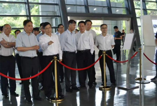 為什么說杭叉是個偉大的企業(yè)？杭州市市長也來走訪調(diào)研！